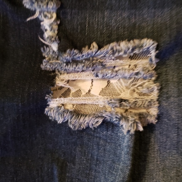 L&B plus size distressed jeans - Picture 2 of 7